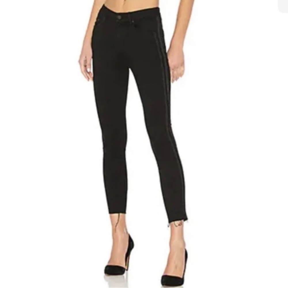MOTHER The Looker High Waisted Ankle Fray Blackbird Wash 27